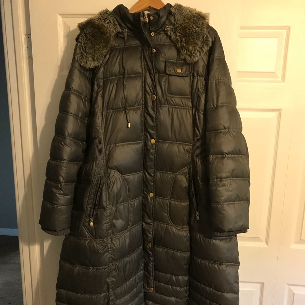 Long metal gray winter coat, with faux fur hood